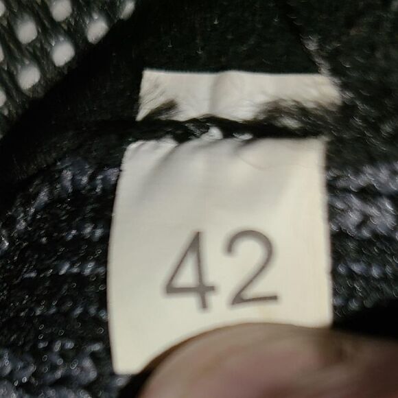 Gray/black knit pull on sneakers - Picture 4 of 10